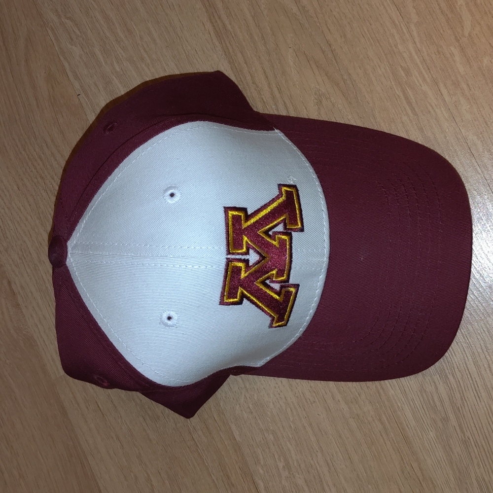 Vtg NCAA University of Minnesota Golden Gophers Embroidered Strap-on Hat New